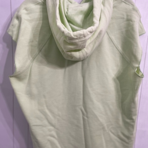 Calvin Klein Performance Women’s Crop sleeveless hoodie - Picture 9 of 10